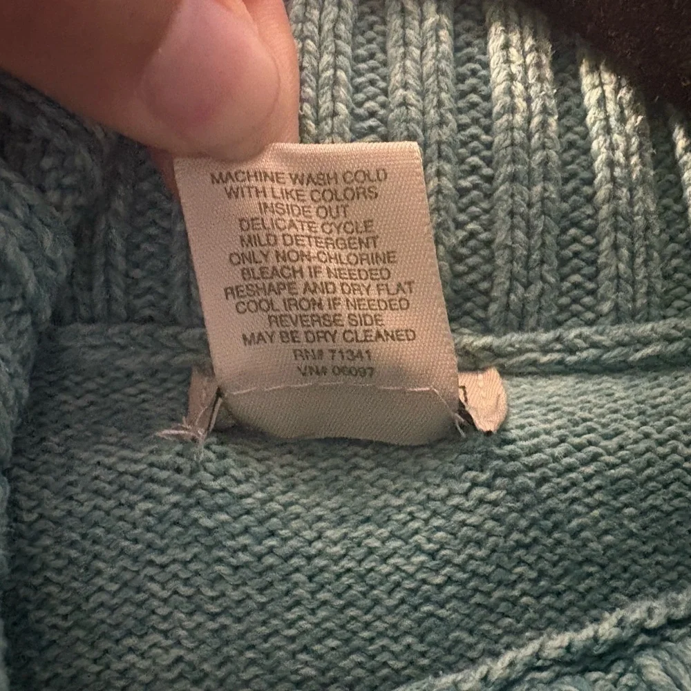L.L. Bean Women’s Aqua Turtleneck Sweater - Picture 5 of 10